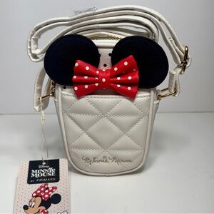 Minnie Mouse Quilted Crossbody Bag